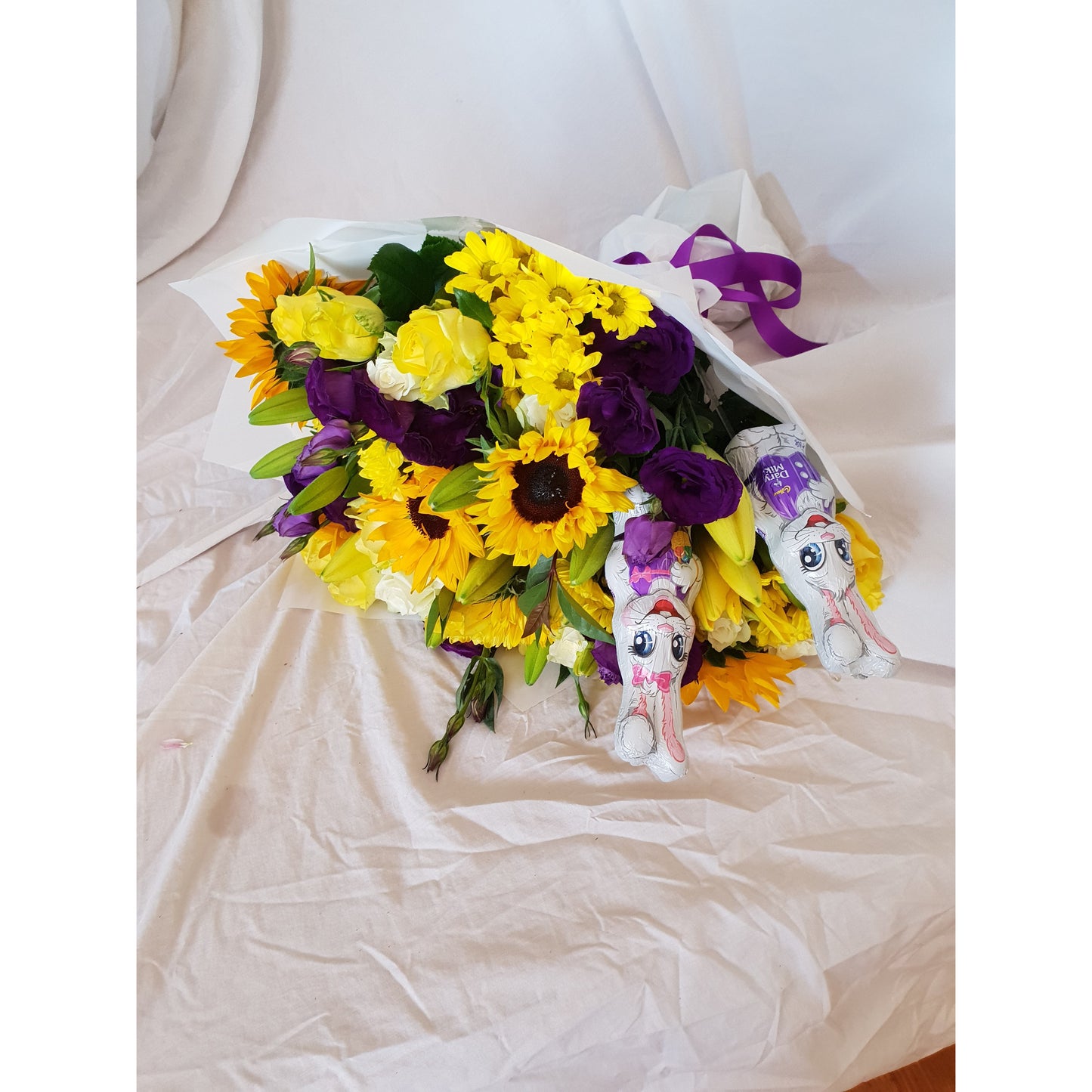 Easter bunnies in the Garden bouquet - Heidelberg Online Florist