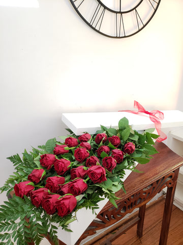 VALENTINES - UNFORGETTABLE 24 Rose Gift Box