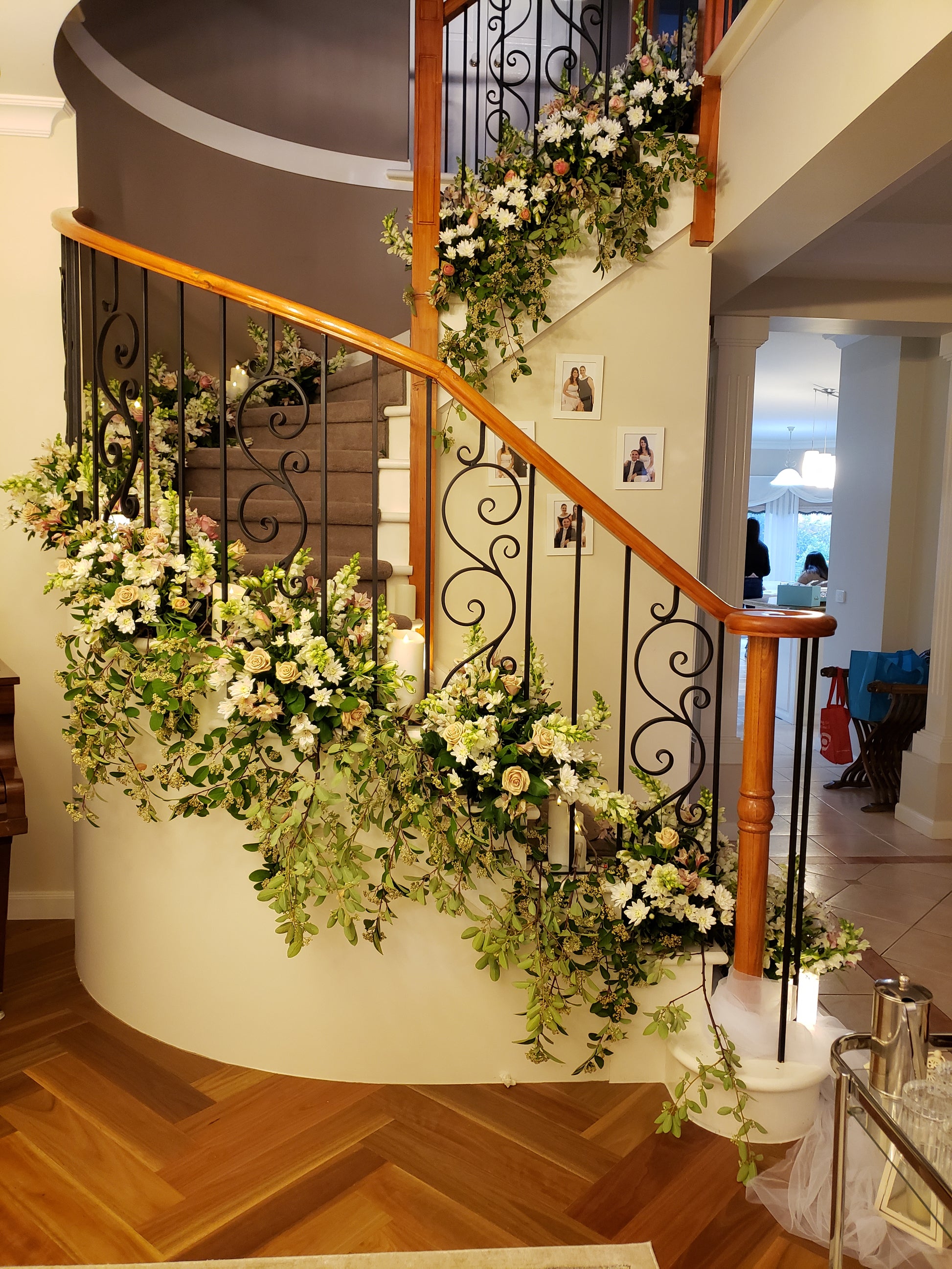 FLORAL STAIRCASE - One sided - Heidelberg Online Florist