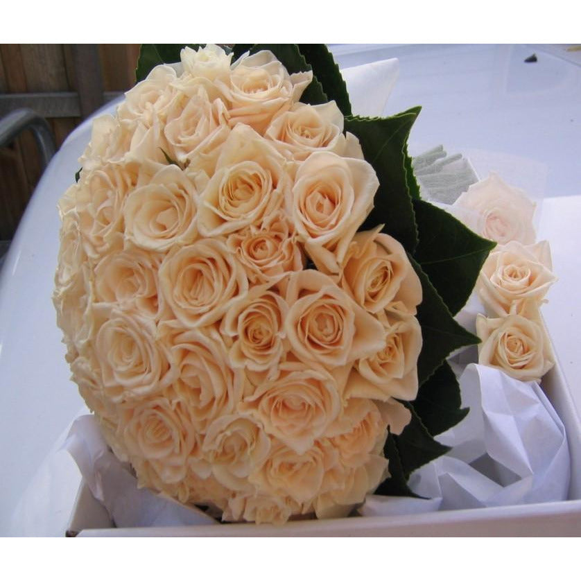 Wedding - Classic Roses Bouquet - Heidelberg Online Florist